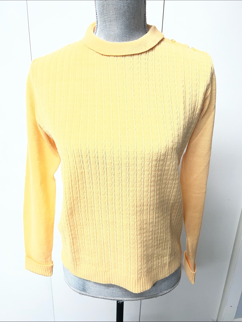 Vintage Lightweight Yellow Ribbed Mock Neck Sweater
